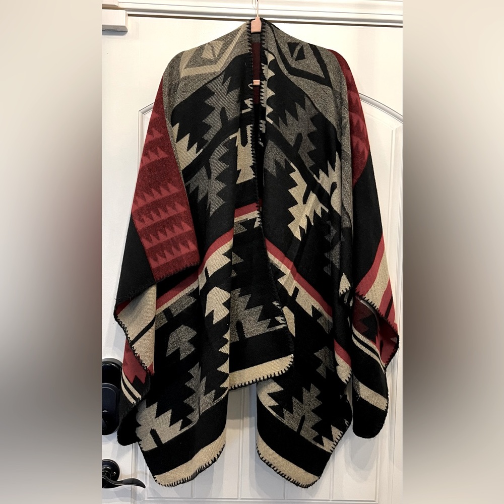 Heavy Wool Reversible Shawl with Aztec Pattern